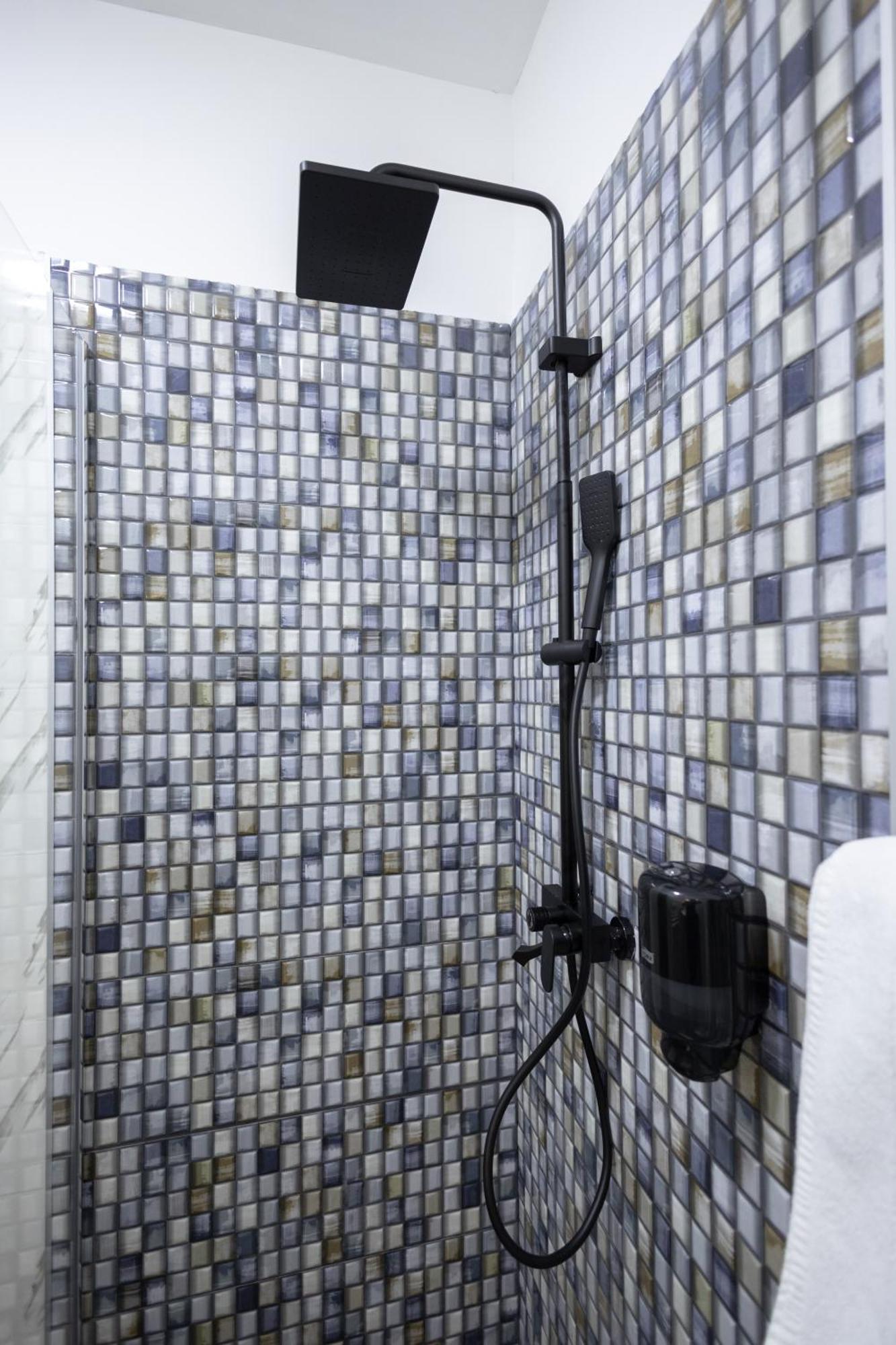 Apart Hotel Bonjour Cluj Luaran gambar