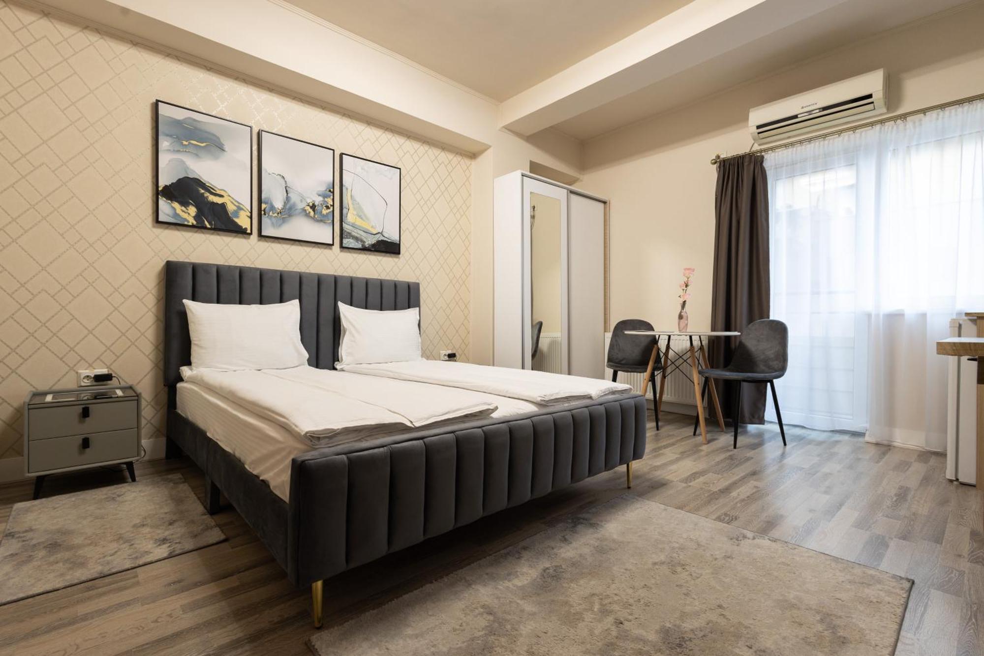 Apart Hotel Bonjour Cluj Luaran gambar